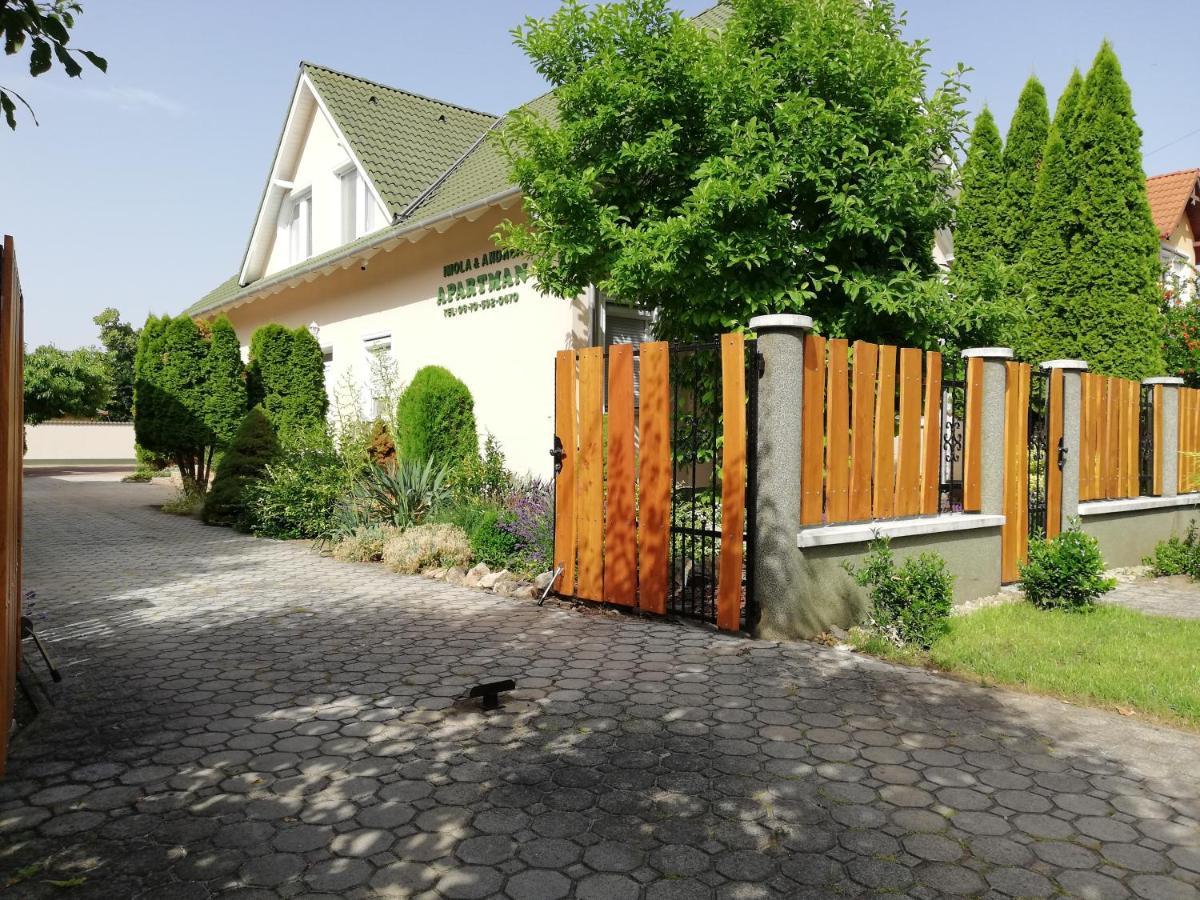 Imola És Andrea Apartmanház Hajdúszoboszló Exterior foto